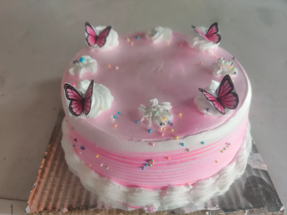 Butterfly cake pink
